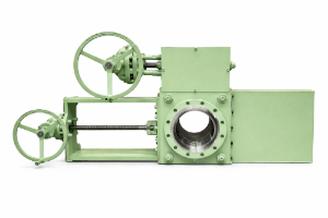sliding type line blind valve